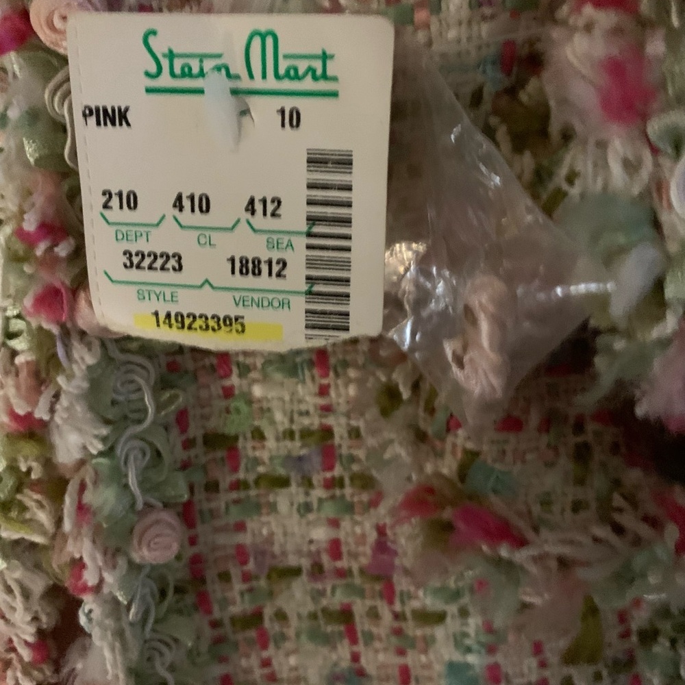 Jacket - Picture 3 of 4